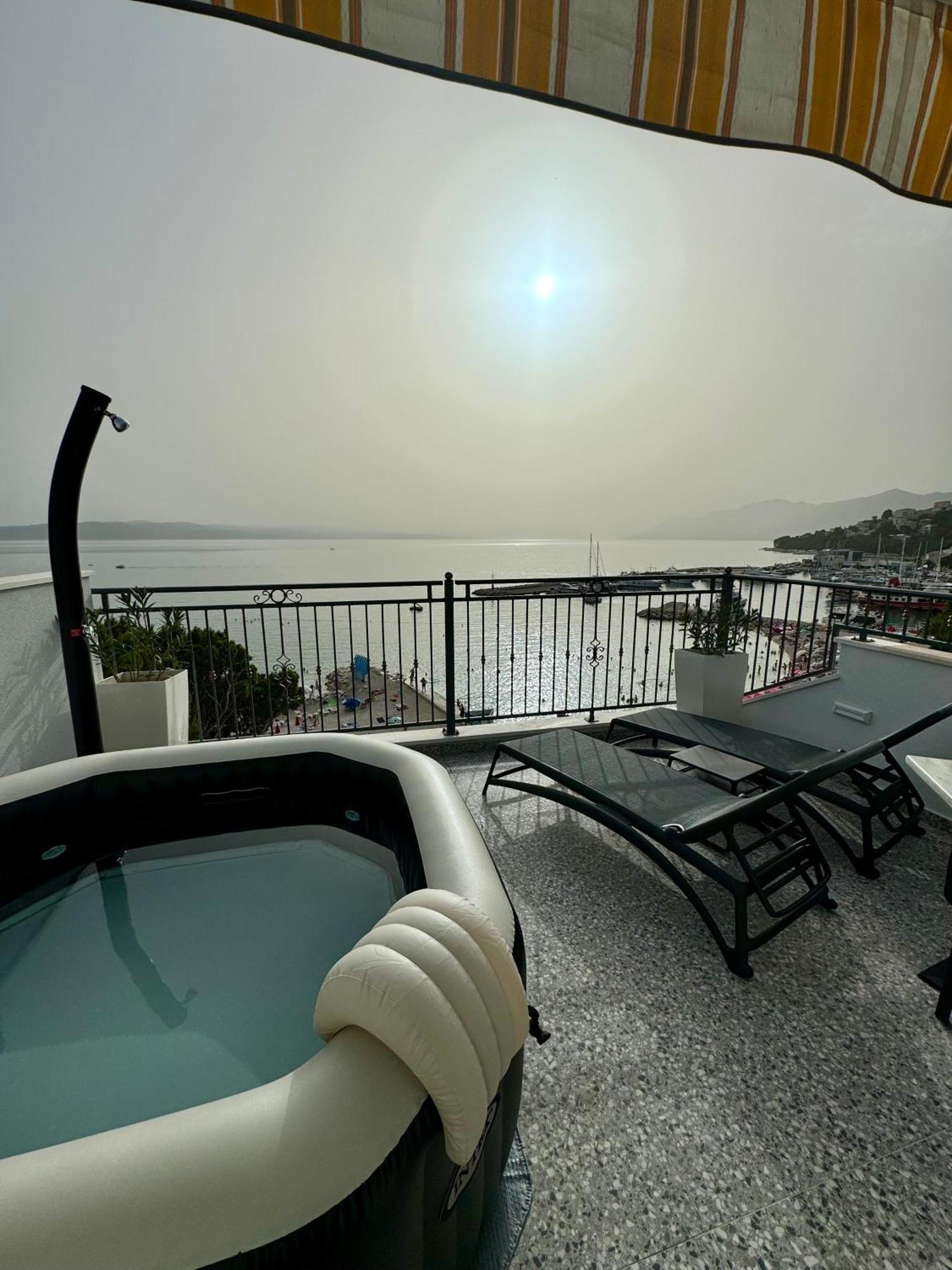 Villa Rozika บาชกาโวดา ภายนอก รูปภาพ