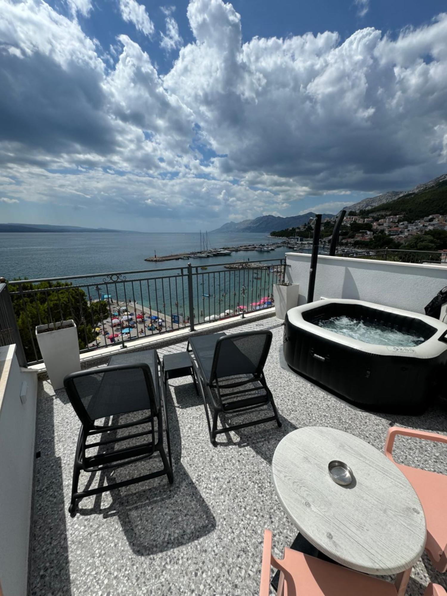 Villa Rozika บาชกาโวดา ภายนอก รูปภาพ
